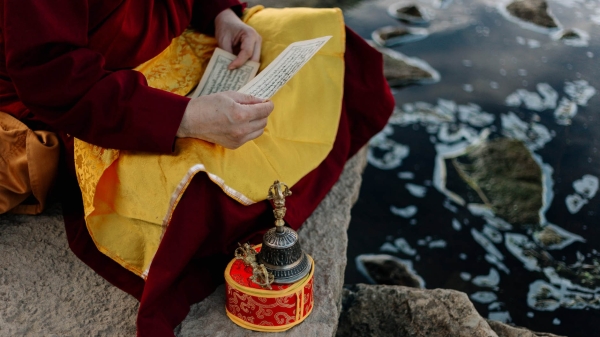 Chanting Mantra in Intention-Setting Mindfulness Practices